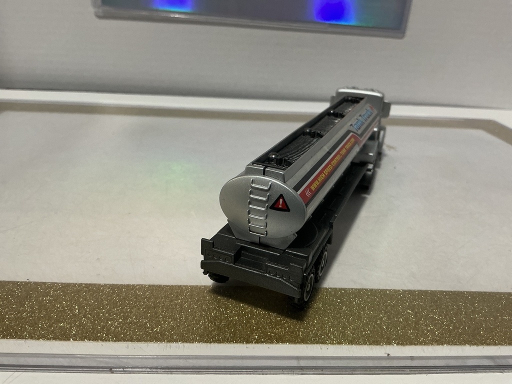 1/64 RC PLASTIC NO PARTS TANKER TRUCK [FOR DISPLAY ONLY] image