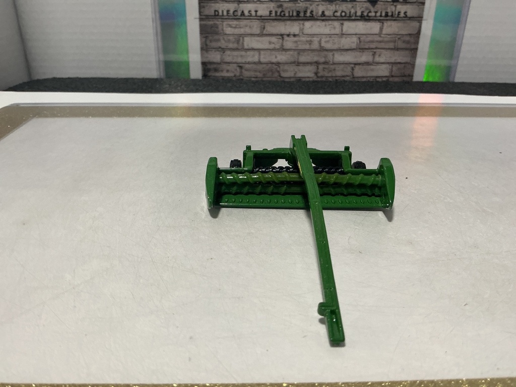 1:64 JOHN DEERE 1600 CONDITIONAL MOWER [NO BOX] image