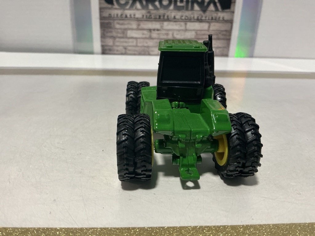 1/64 JOHN DEERE 8870 TRACTOR [NO BOX] image