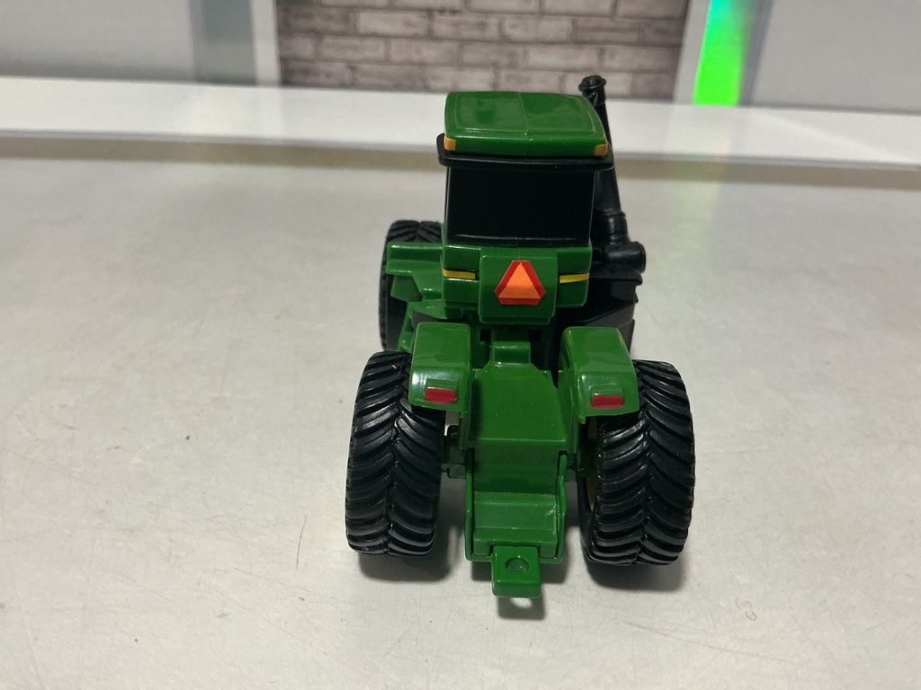 1/64 ERTL JOHN DEERE 119 8 SR00 [NO BOX] image