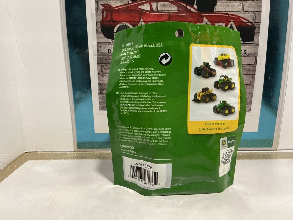 1/64 SCALE - JOHN DEERE/TOMY MONSTER TREADS LP68850 image
