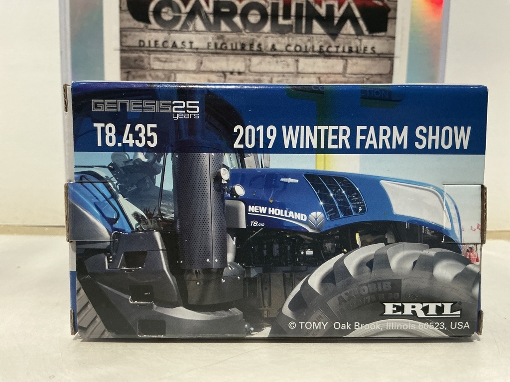 1/64 - ERTL - NEW HOLLAND GENESIS T8.435 2019 WINTER FARM SHOW image