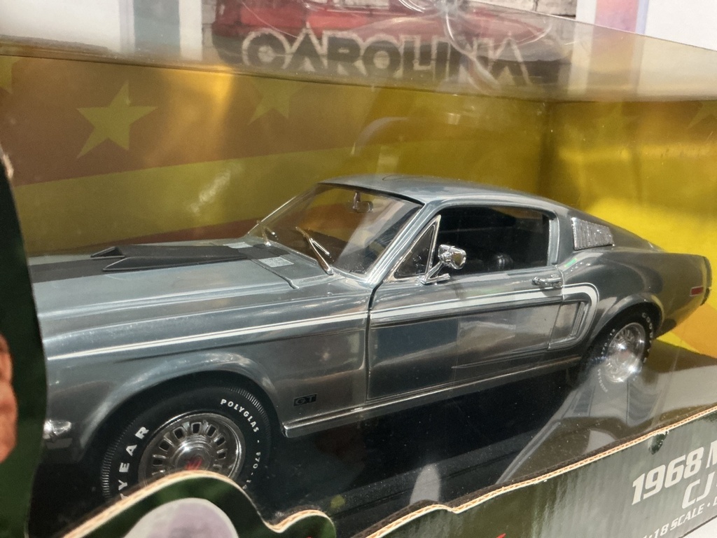 1/18 ERTL/JOHN FORCE SIGNATURE SERIES 1 OF 2499 - 1968 MUSTANG CJ 428 image