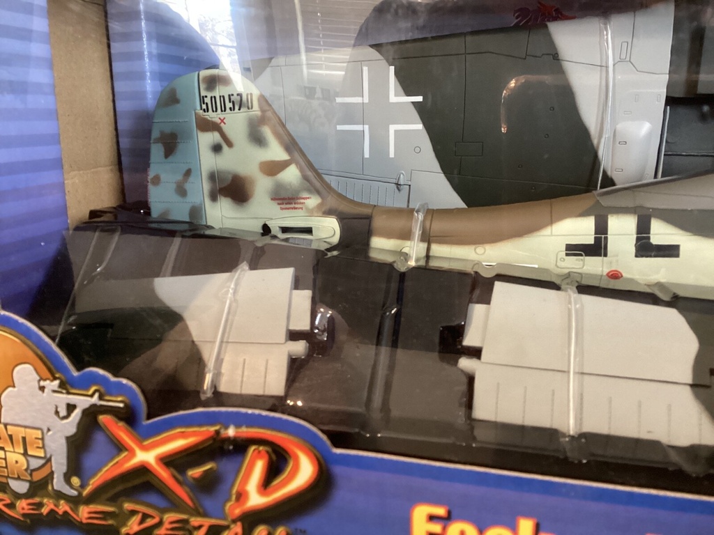 Ultimate Soldier 1/18 German Focke Wulf FW190D-9 Rare image