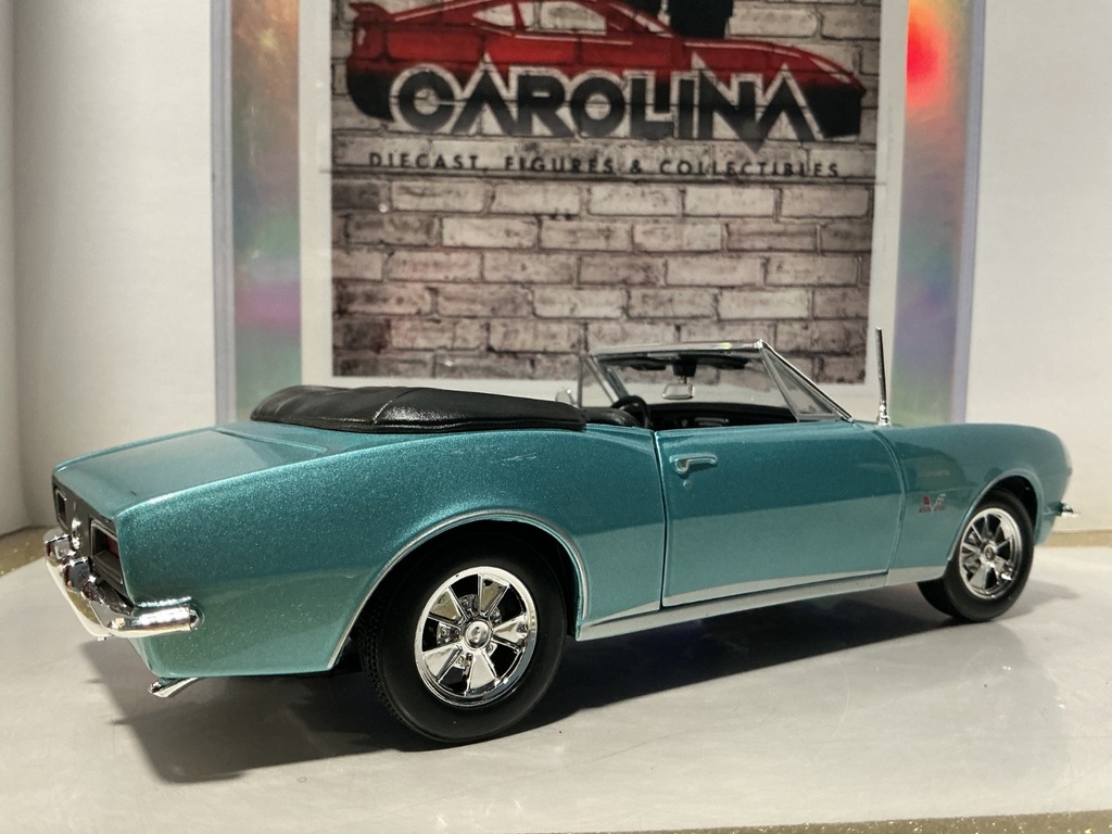 1:18 MAISTO 1969 CHEVROLET CAMARO BLUE SS 396 ON BLACK image