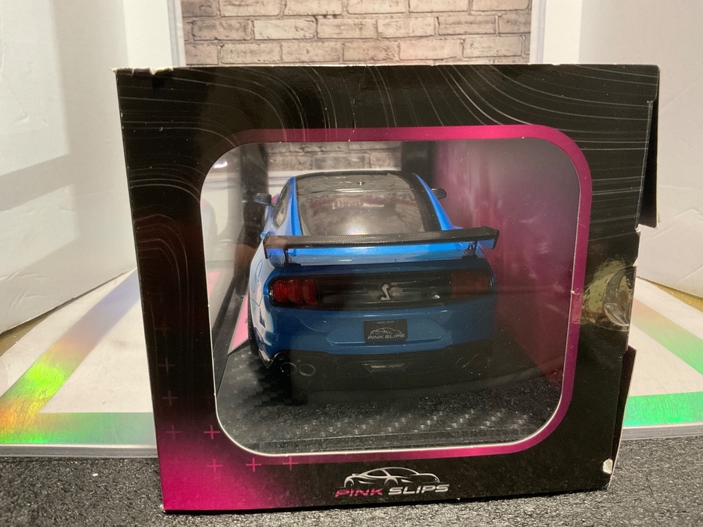 1/18 JADA PINK SLIPS 2020 FORD MUSTANG SHELBY GT 500 BOX HAS TEAR ON BACK image