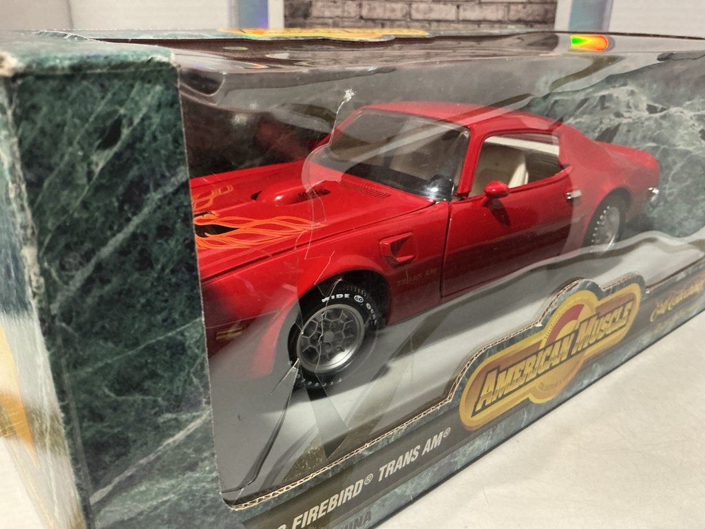 1/18 ERTL ‘73 FIREBIRD TRANS AM [RED/WHITE][TEAR IN PLASTIC] image