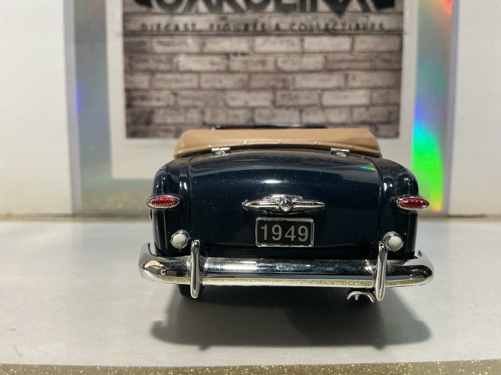 1/24 SCALE THE DANBURY MINT: 49 FORD CUSTOM CONVERTIBLE [DIFFERENT NAME ON BOX] image