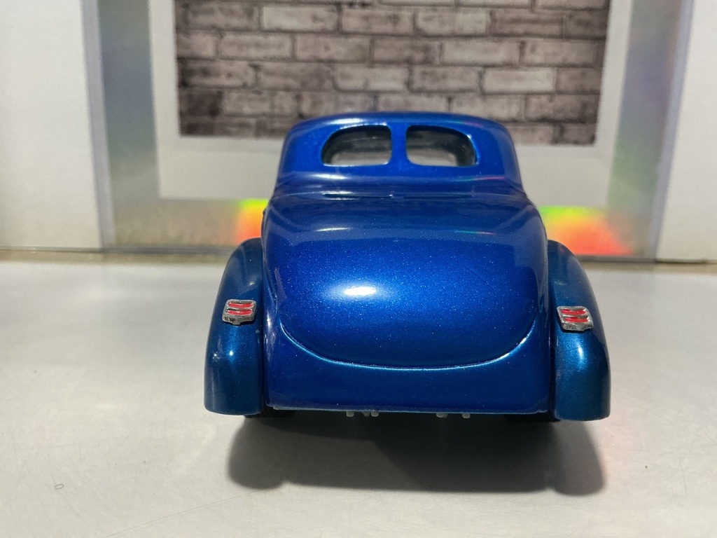 1/24 RACING CHAMPIONS ISSUE NO.42 - ‘40 FORD image