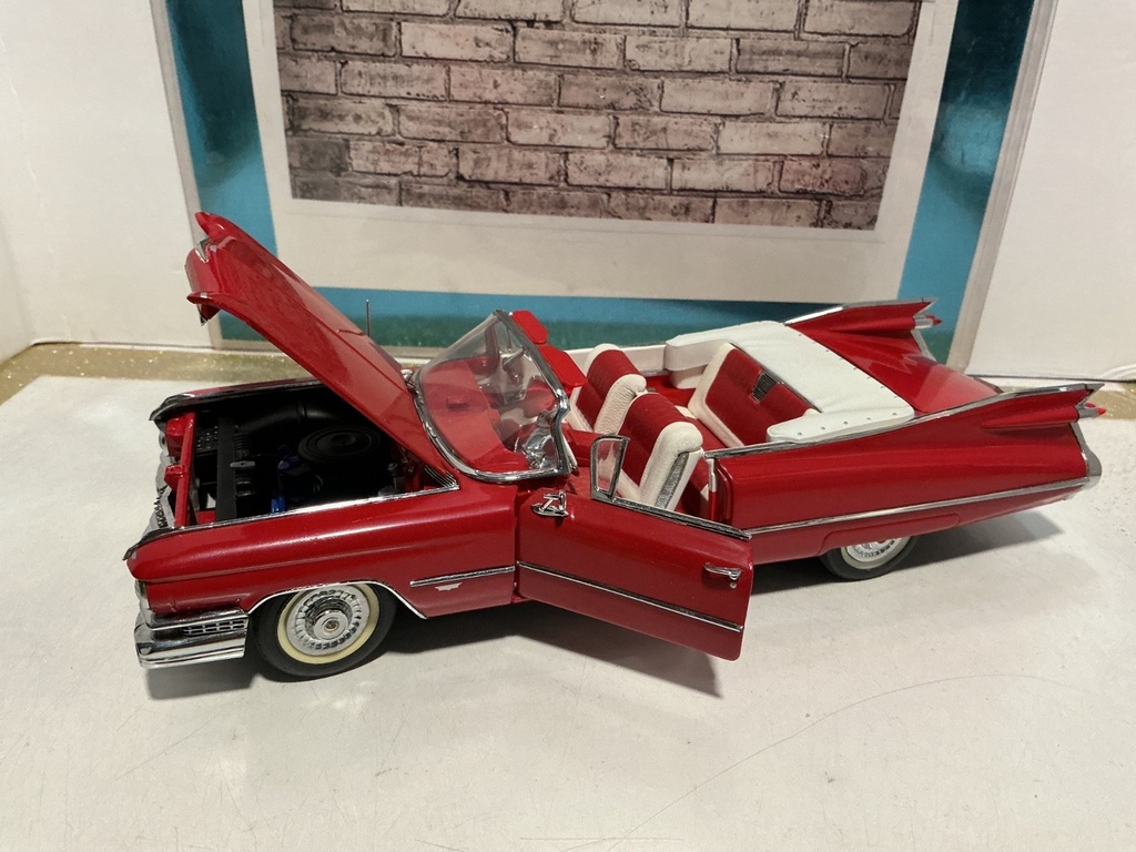 1/24 DANBURY MINT 1959 CADILLAC SERIES 62 image