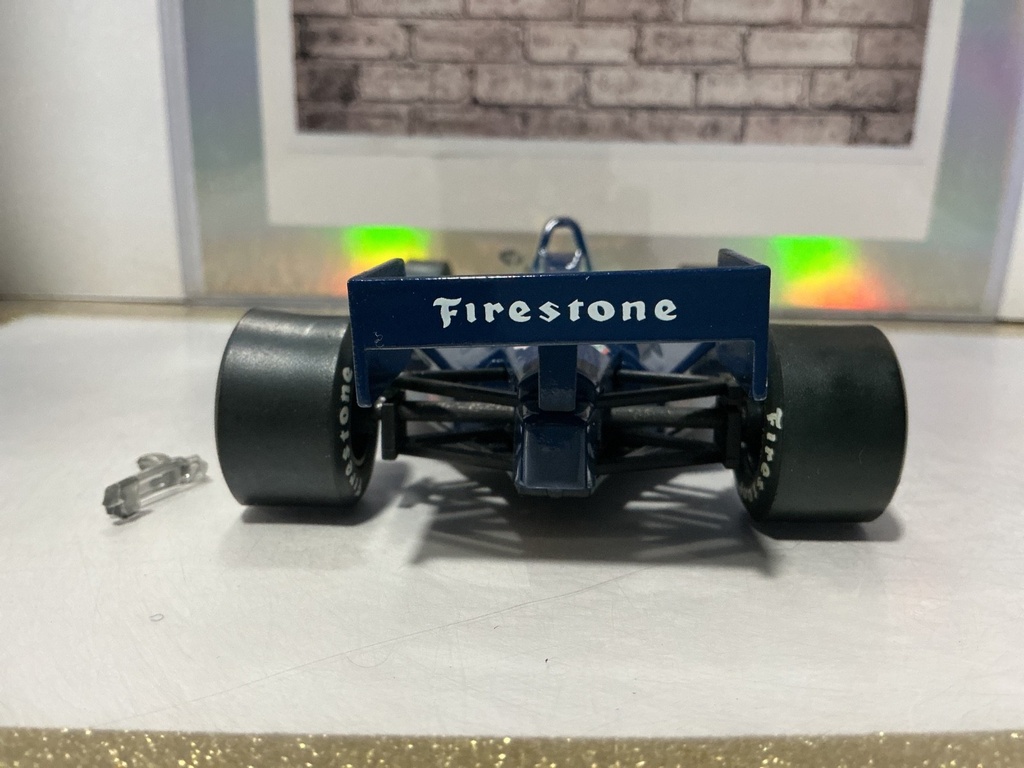 1/24 RACING CHAMPIONS #31 Tasman Motorsports Indy [TIRE PUNCTURE, LOOSE MIRROR] image