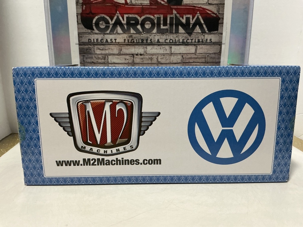 1/24 M2 MACHINES - 1959 VW MICROBUS DELUXE U.S.A. MODEL R67 [BLACK/GRAY] image