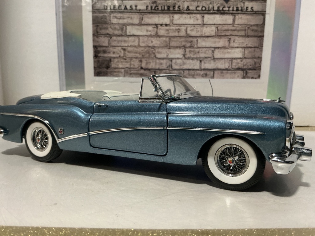 1/24 DANBURY MINT - 1953 BUICK SKYLARK image
