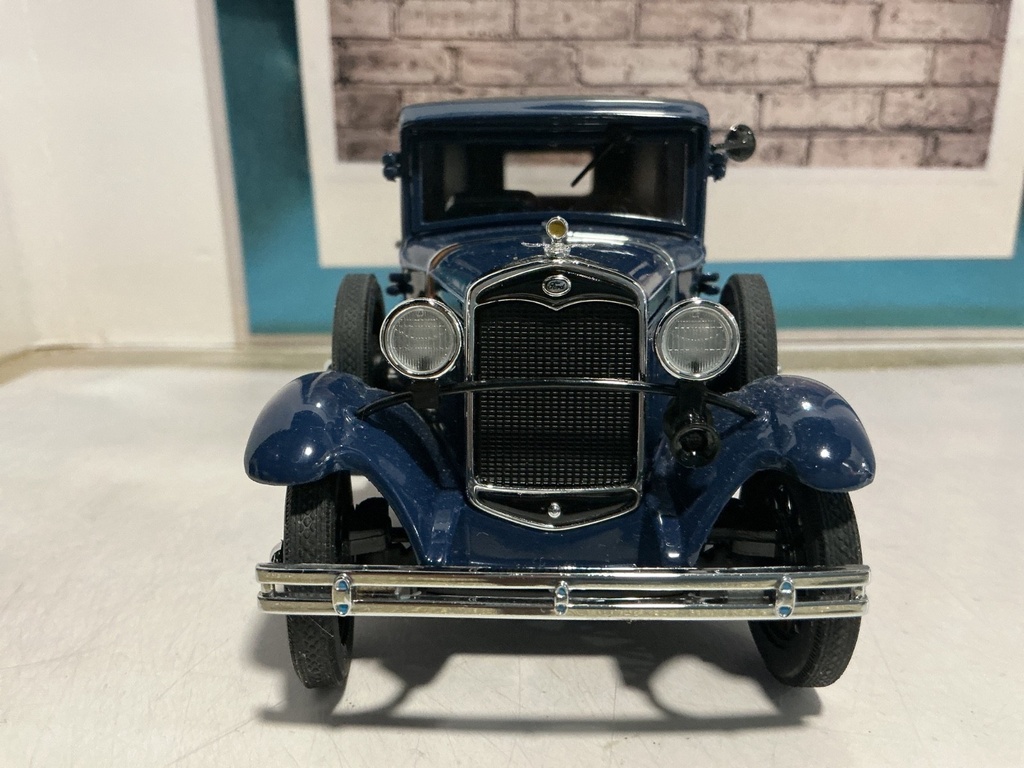 1/24 DANBURY MINT 1930’s MORTON’S SALT DELIVERY TRUCK [MISSING MIRROR] image