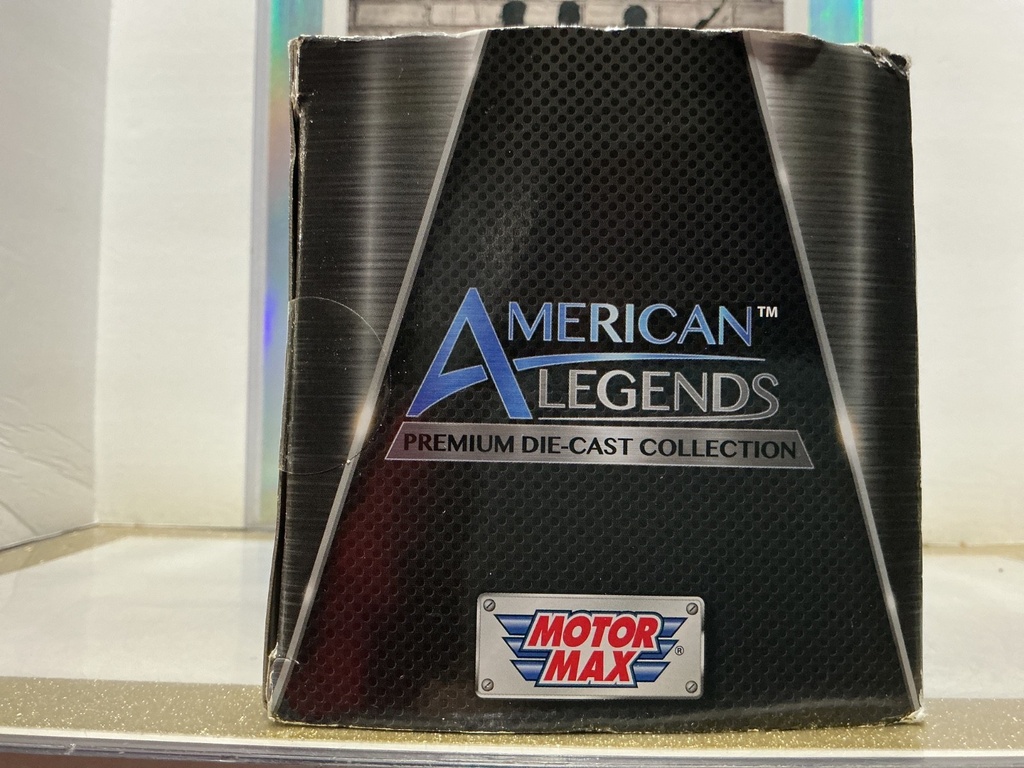 1:24 MOTORMAX: AMERICAN LEGENDS  2019 RAM 1500 CREW CAB LARAMIE [DAMAGED BOX] image