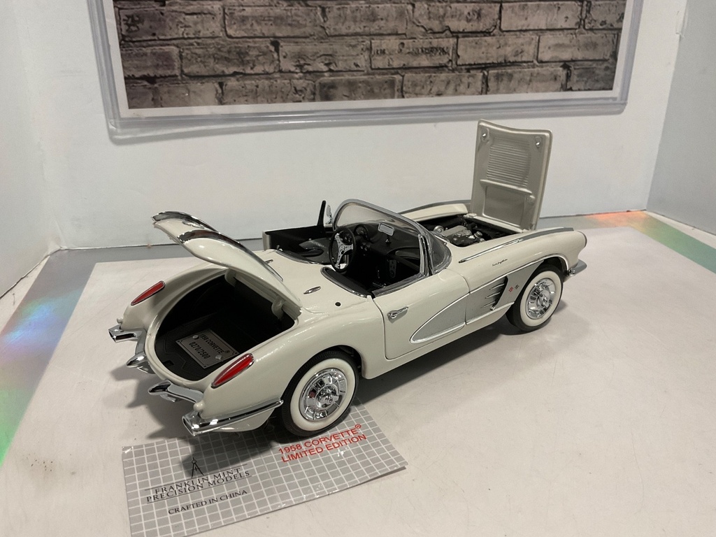 1/24 FRANKLIN MINT 1958 CORVETTE B11D025 image