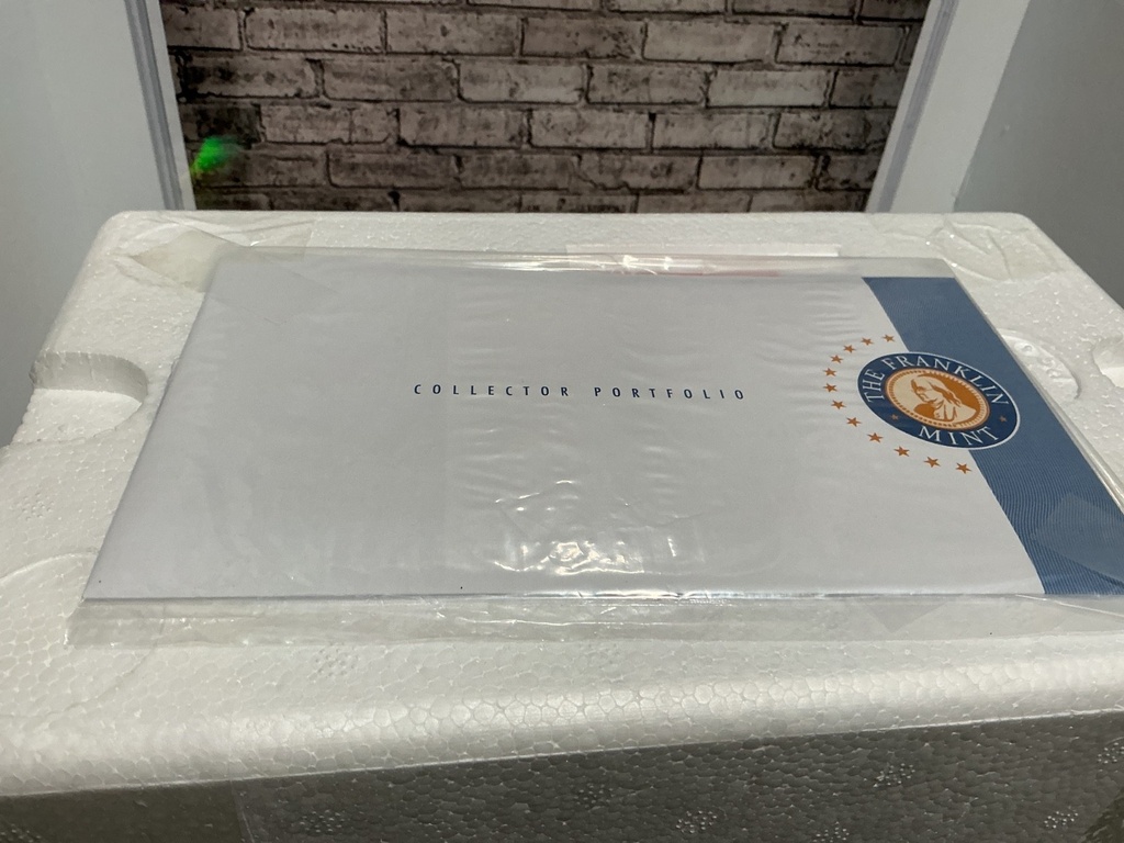 1:24 FRANKLIN MINT 1982 CHEVROLET CORVETTE LE  S11E428 image