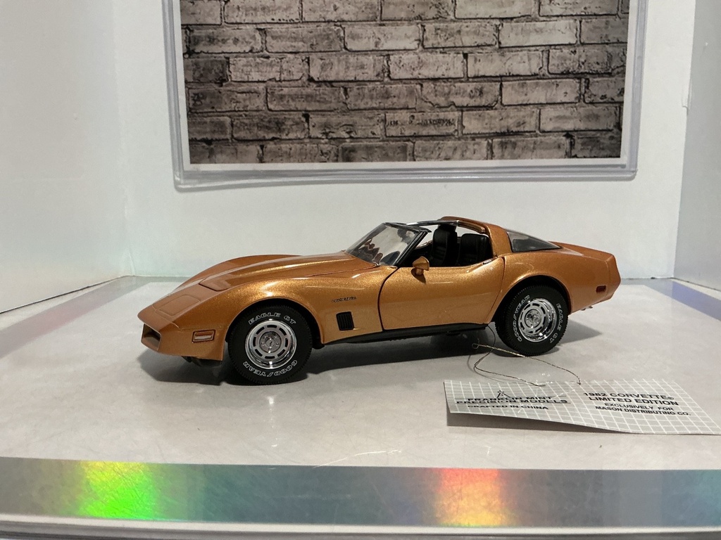 1:24 FRANKLIN MINT 1982 CHEVROLET CORVETTE LE  S11E428 image