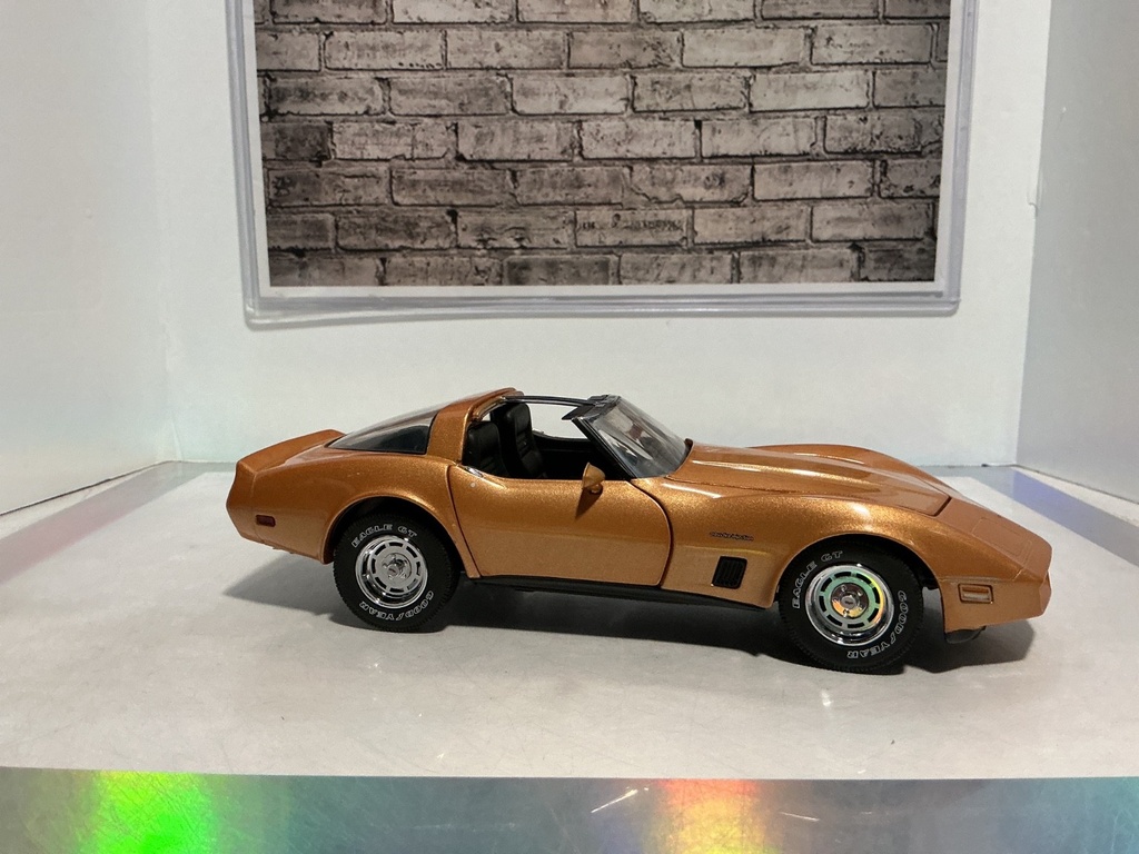1:24 FRANKLIN MINT 1982 CHEVROLET CORVETTE LE  S11E428 image