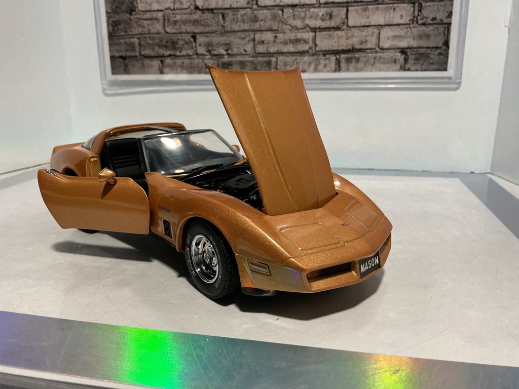 1:24 FRANKLIN MINT 1982 CHEVROLET CORVETTE LE  S11E428 image