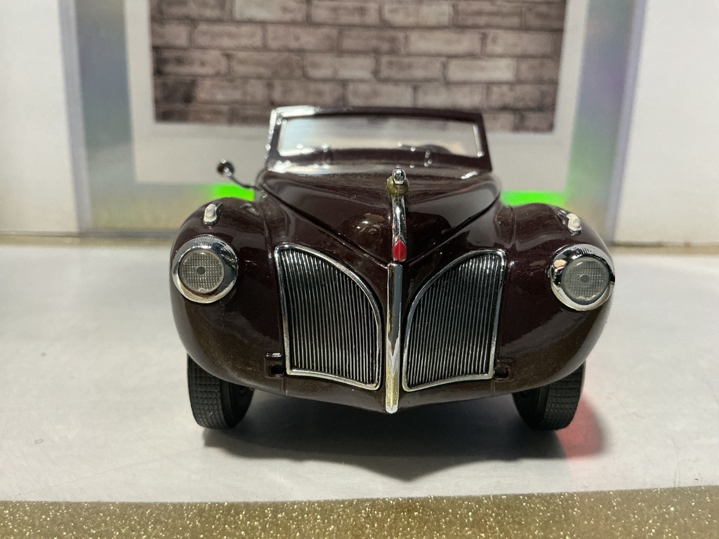 1/24 FRANKLIN MINT - 1941 Lincoln Continental [LIGHT RASHES/MISSING MRROR] image