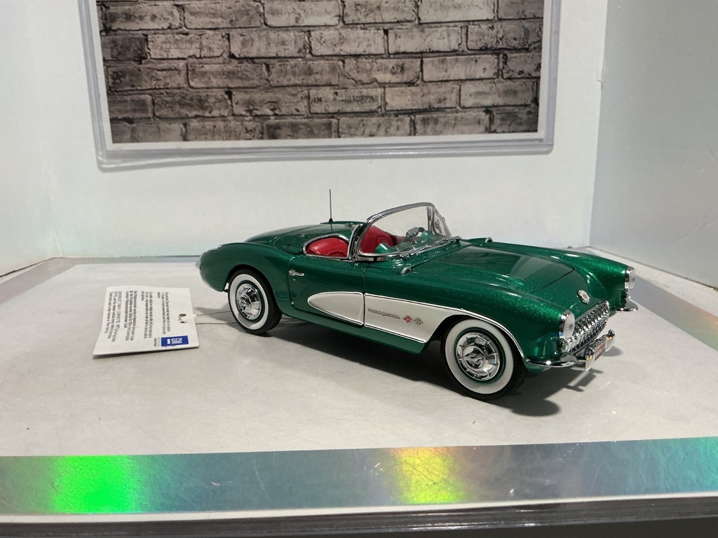 1:24 FRANKLIN MINT SANTA’S CORVETTE HIGHTOWER COLLECTIBLES 491/500 NO PAPERWORK image