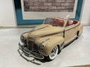 1/24 DANBURY MINT [TAN] 1941 CHEVROLET SPECIAL DELUXE [MISSING MIRROR] image