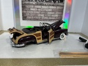 1:24 DANBURY MINT 1948 CHRYSLER TOWN AND COUNTRY BROKEN SEE PICS image