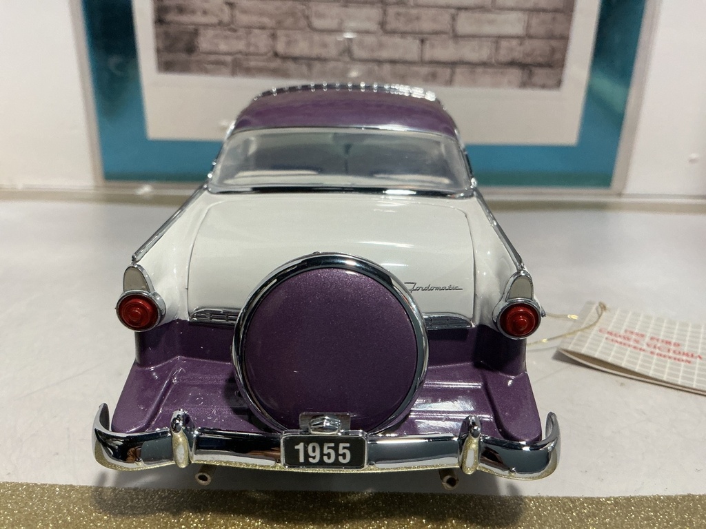 1/24 FRANKLIN MINT - 1955 FORD CROWN VICTORIA LIMITED EDITION image
