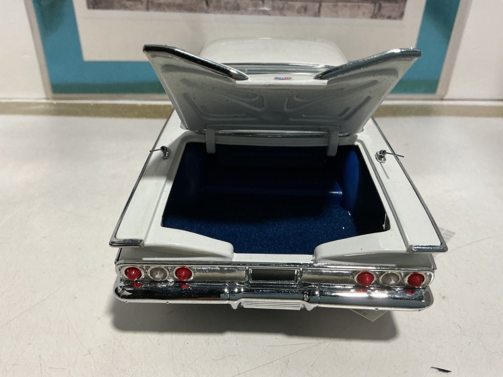 1/24 FRANKLIN MINT - 1960 CHEVROLET IMPALA image