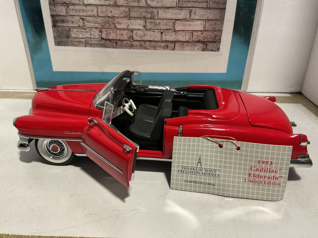 1/24 FRANKLIN MINT - 1953 CADILLAC ELDORADO RED CONVERTIBLE image