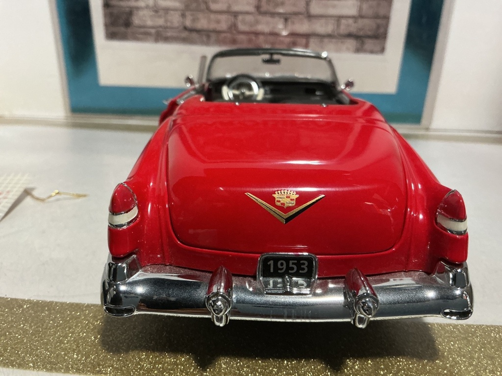 1/24 FRANKLIN MINT - 1953 CADILLAC ELDORADO RED CONVERTIBLE image