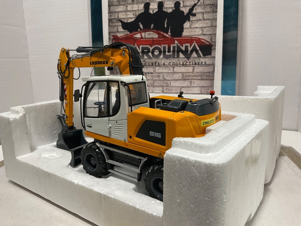 LIEBHERR 1/32 AT COLLECTIONS WHEELED HYDRAULIC EXCAVATOR ! image