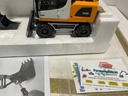 LIEBHERR 1/32 AT COLLECTIONS WHEELED HYDRAULIC EXCAVATOR ! image