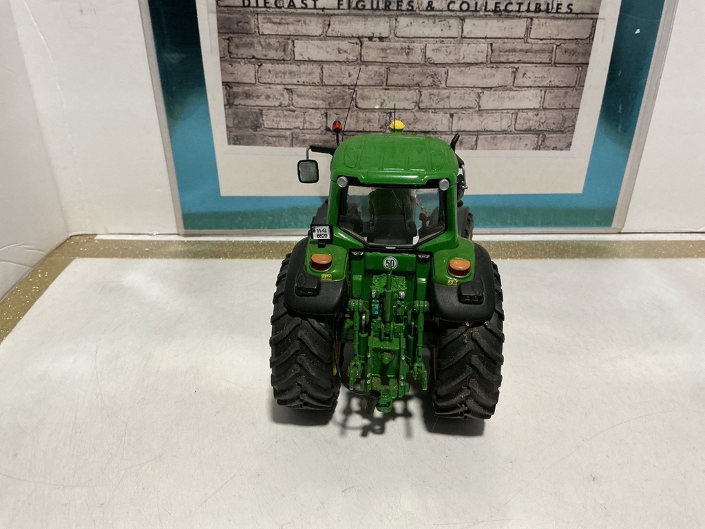1:32 WIKING JOHN DEERE TRACTOR 6930 image