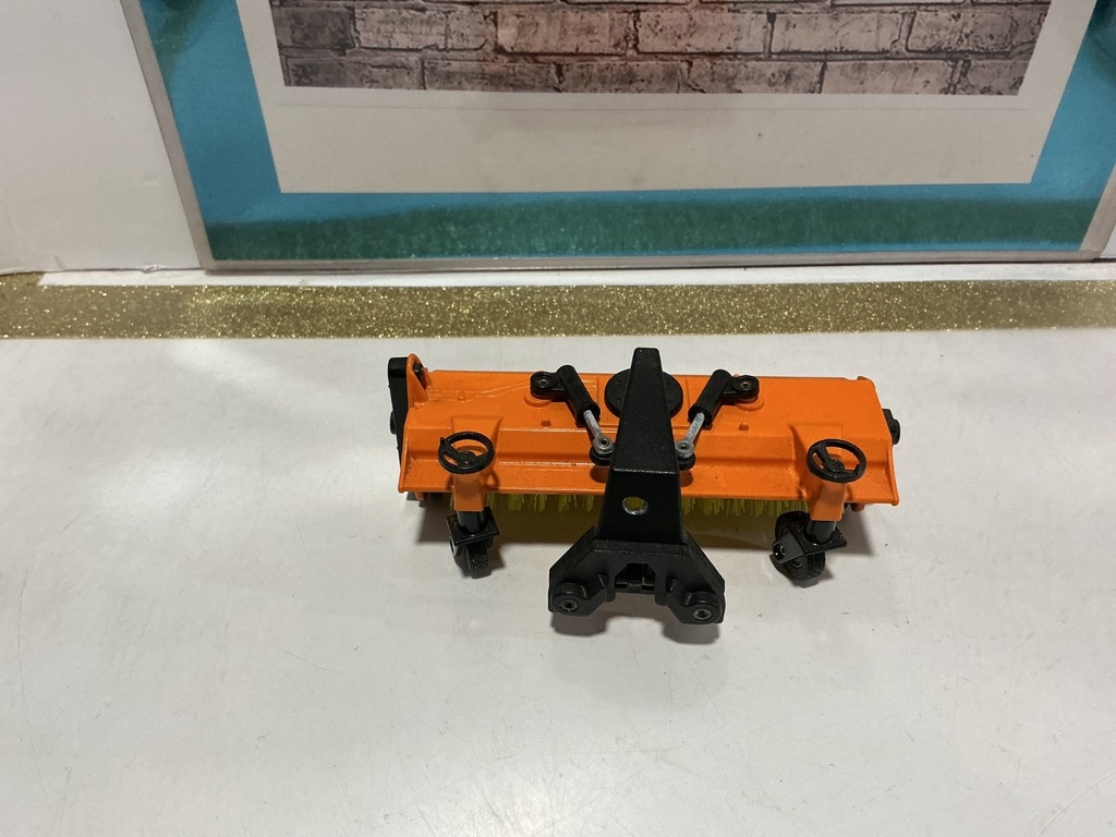 1/32 SIKU BEMA JUMBO SWEEPER image