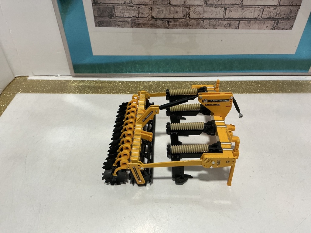 1/32 REPLICAGRI AQRISEM CULTIPLOW 52 PLOW PISC HARROW image