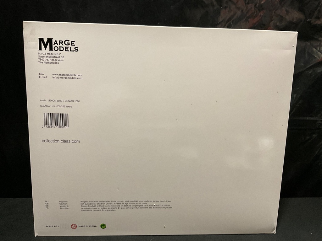 1:32 MARGE MODELS LEXION 8800 CLAAS LIMITED EDITION “New Store Display Unit” image