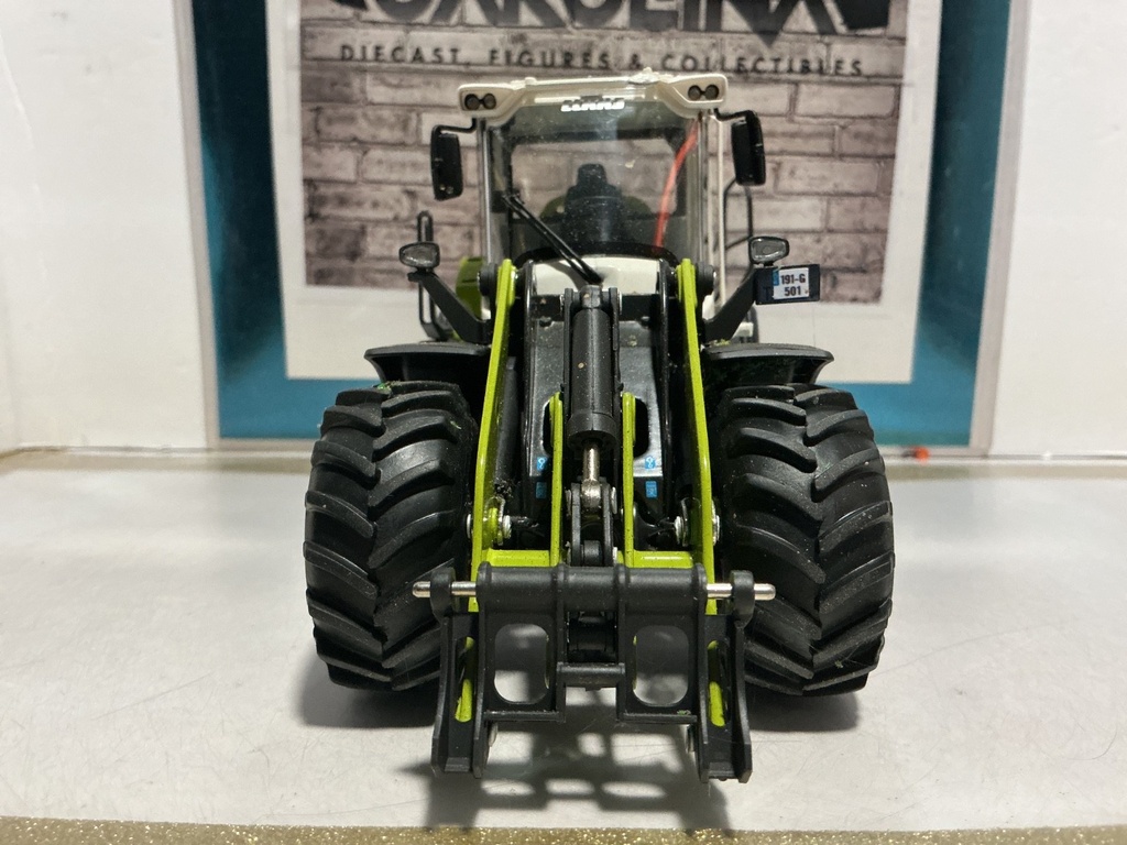 1/32 WIKING CLAAS 1914 TORION LOADER image
