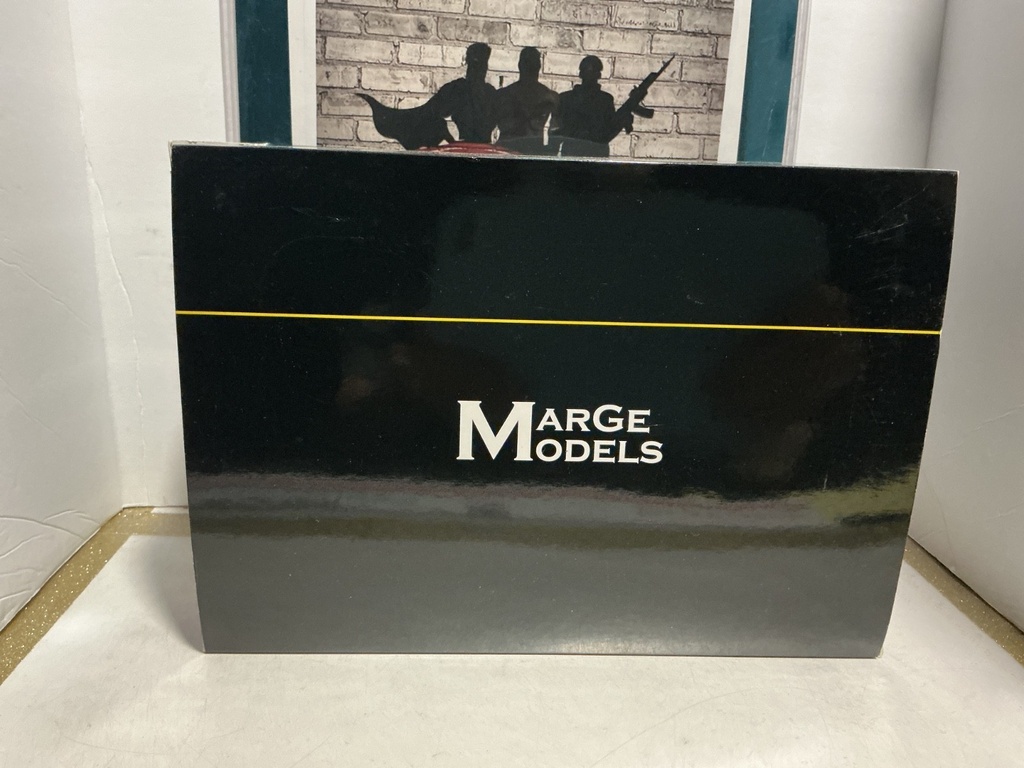 1/32 MARGE MODELS NEW HOLLAND TRACTOR T8. 435 BLUE POWER image