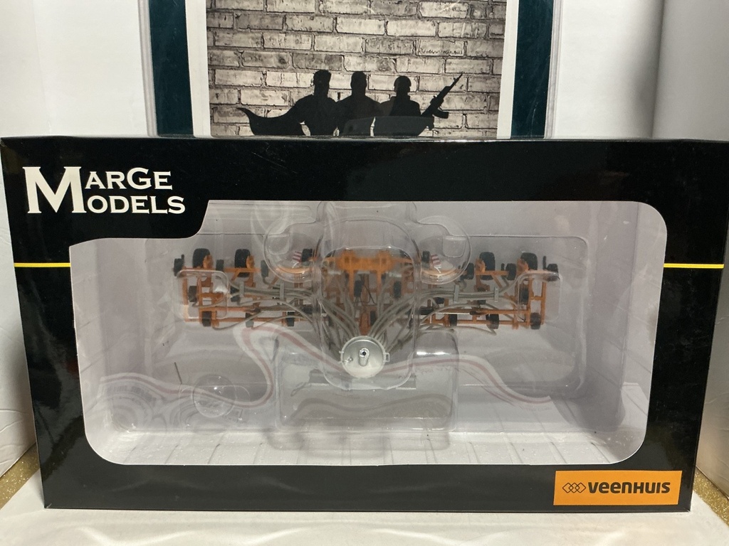1/32 MARGE MODELS VEENHUIS TERRAJECT 300 WITH SUPPORT WHEELS image