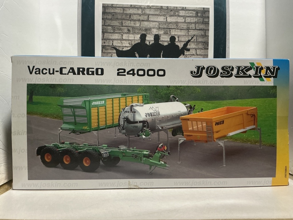 1/32 JOSKIN VACU - CARGO 24000 image