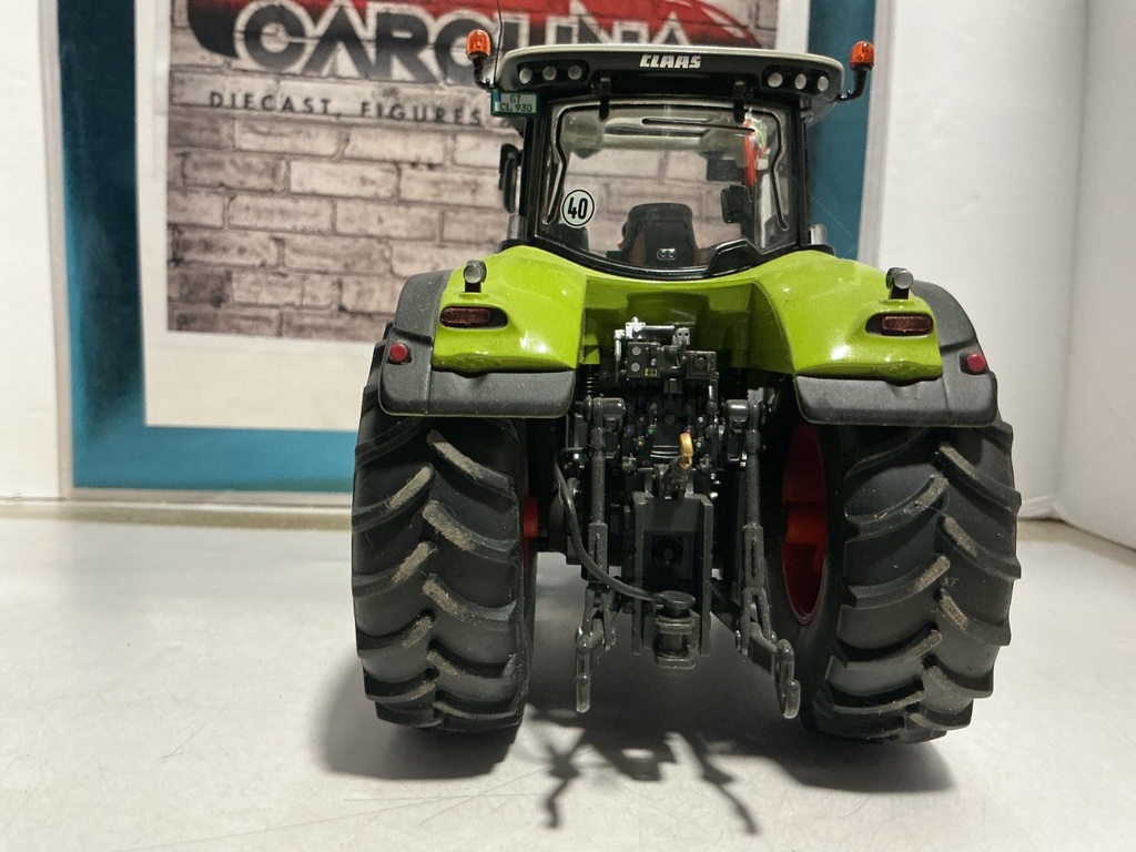1/32 WIKING CLAAS 930 AXION LOADER image