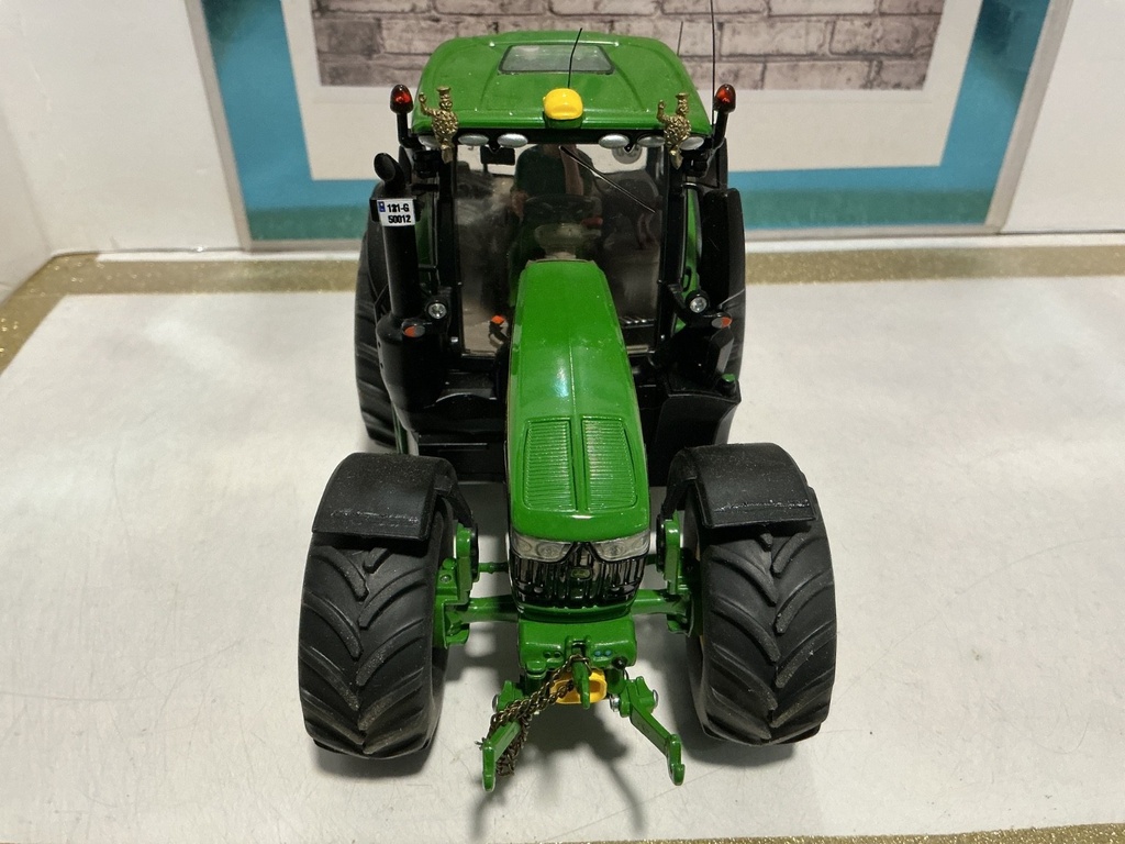 1:32 WIKING JOHN DEERE 6250R image
