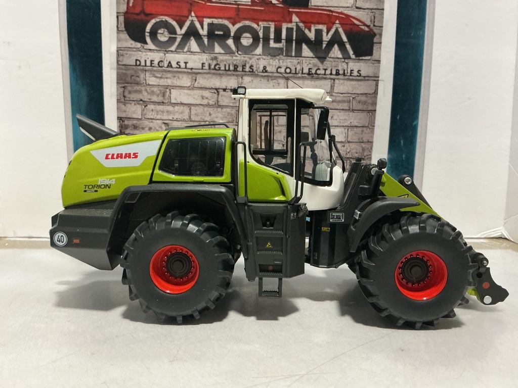 1/32 WIKING CLAAS TORION 1914 LOADER image