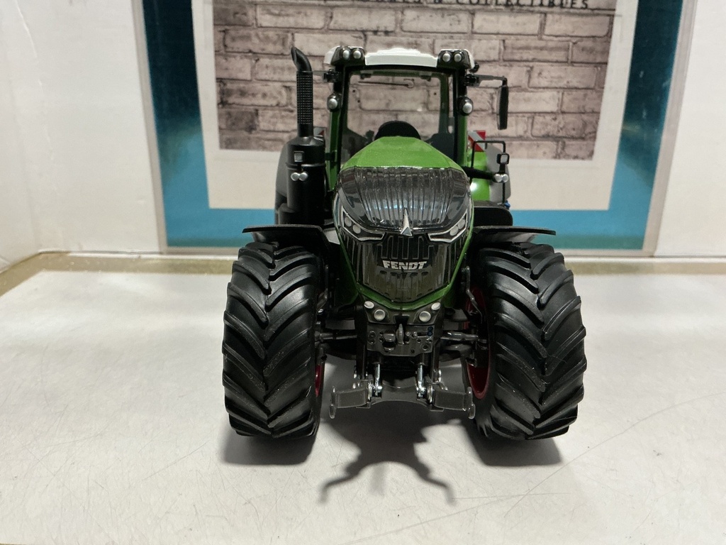 1:32 WIKING FENDT 1050 VARIO image