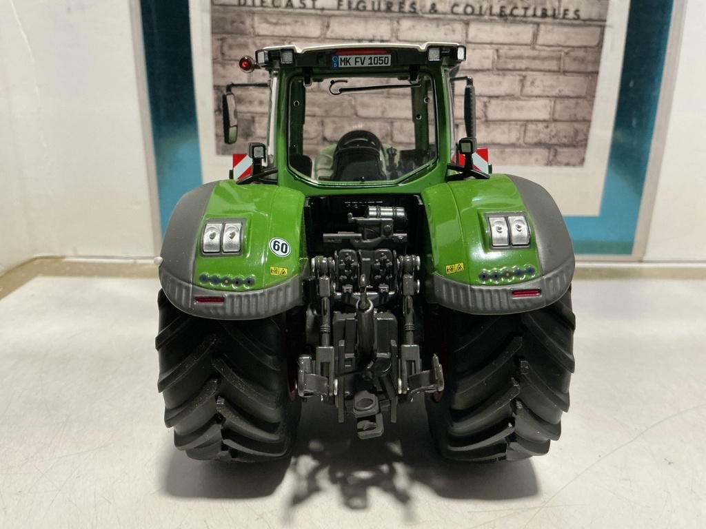 1:32 WIKING FENDT 1050 VARIO image