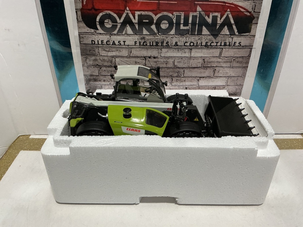 1:32 WIKING CLAAS 7044 SCORPION image