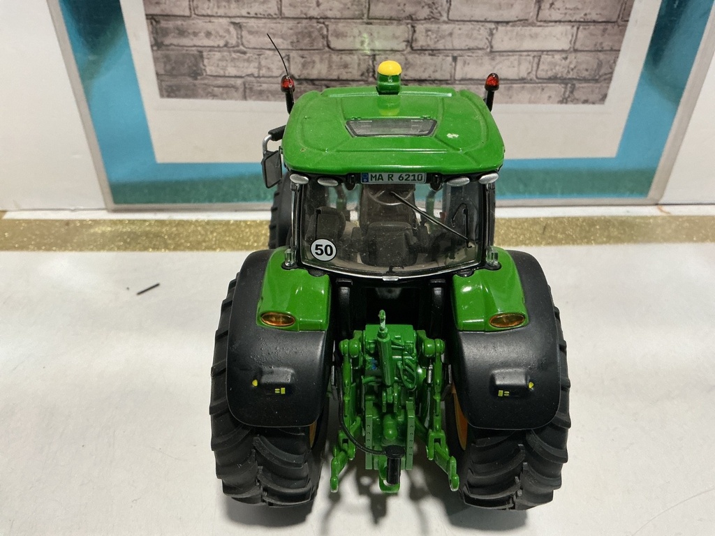 1:32 WIKING JOHN DEERE TRACTOR 7430 image