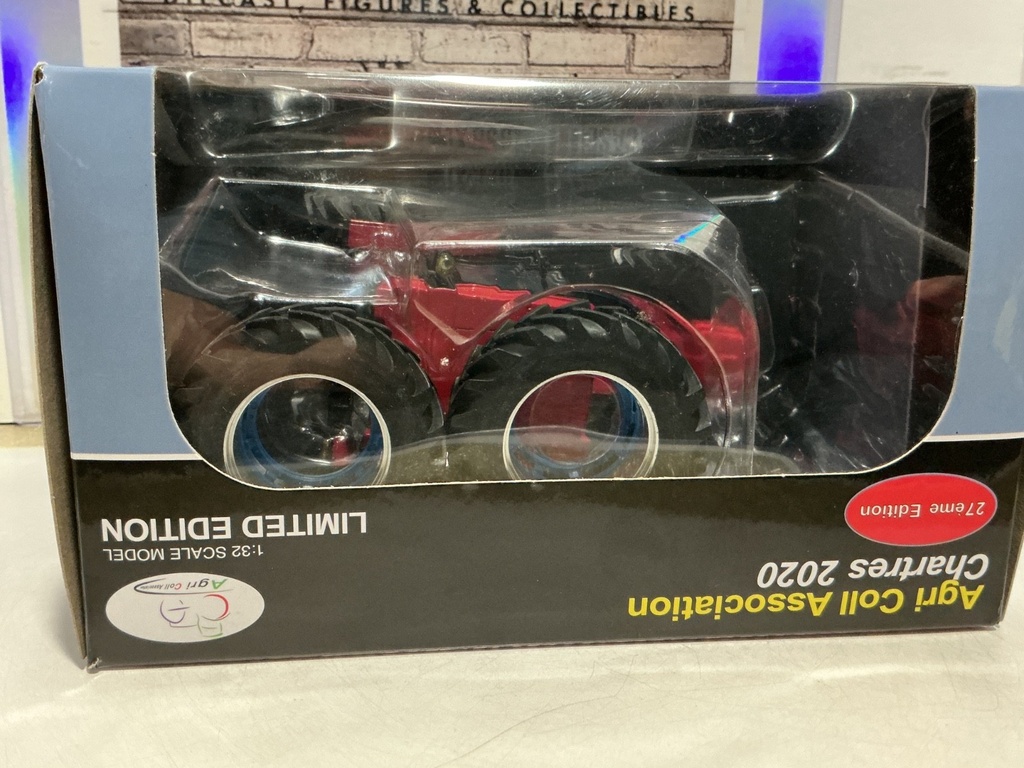 1/32  REPLICAGRI CASEIH 856XL  1241/2000 TRACTOR image